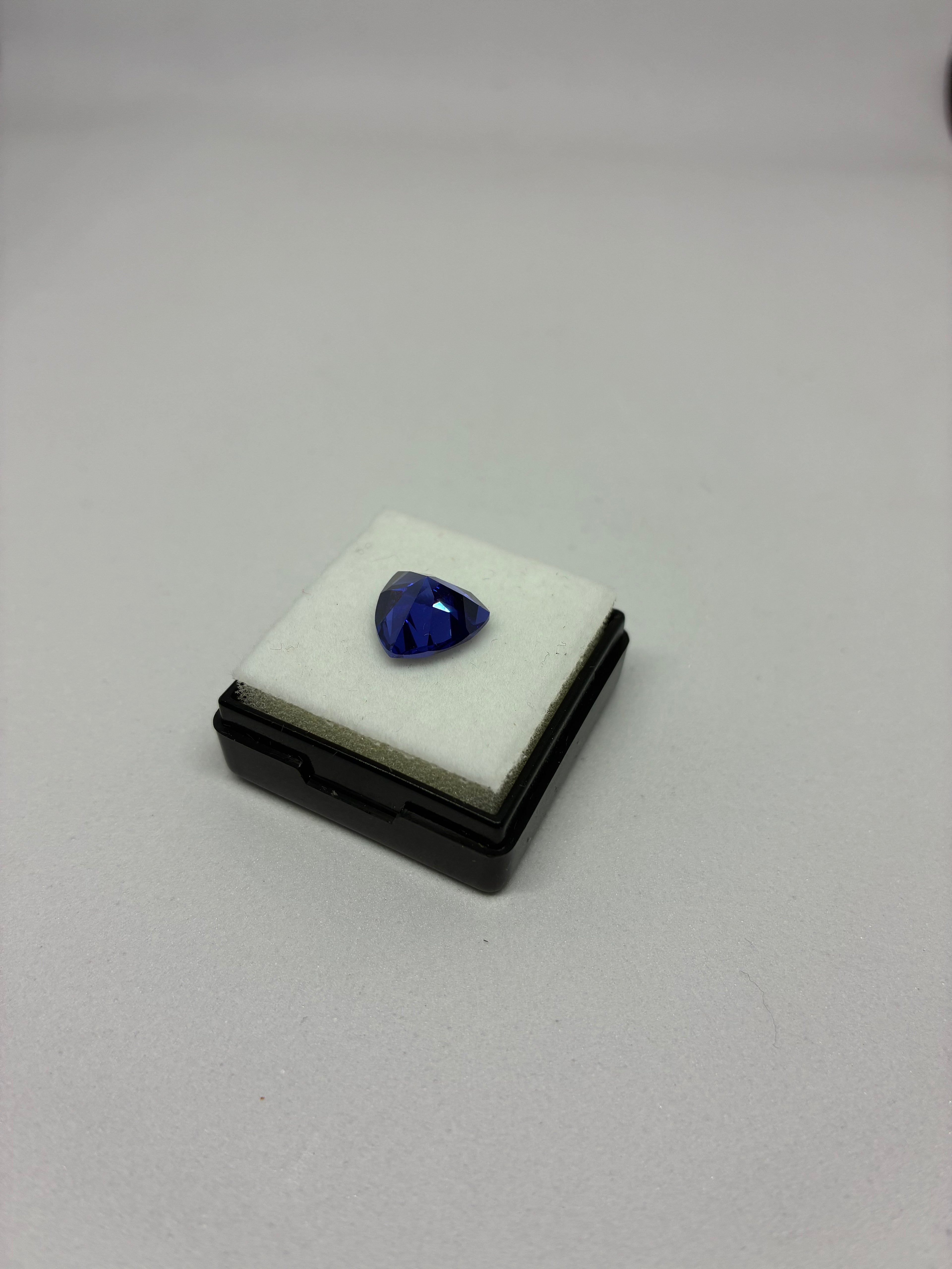 Trillion Cut Tanzanite