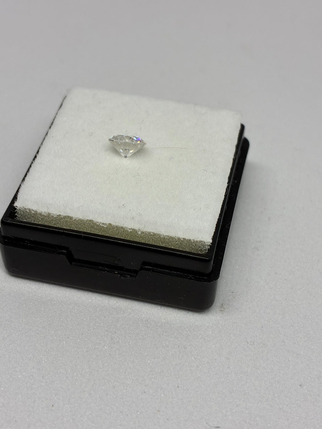 GRA Certified Round Cut Moissanite