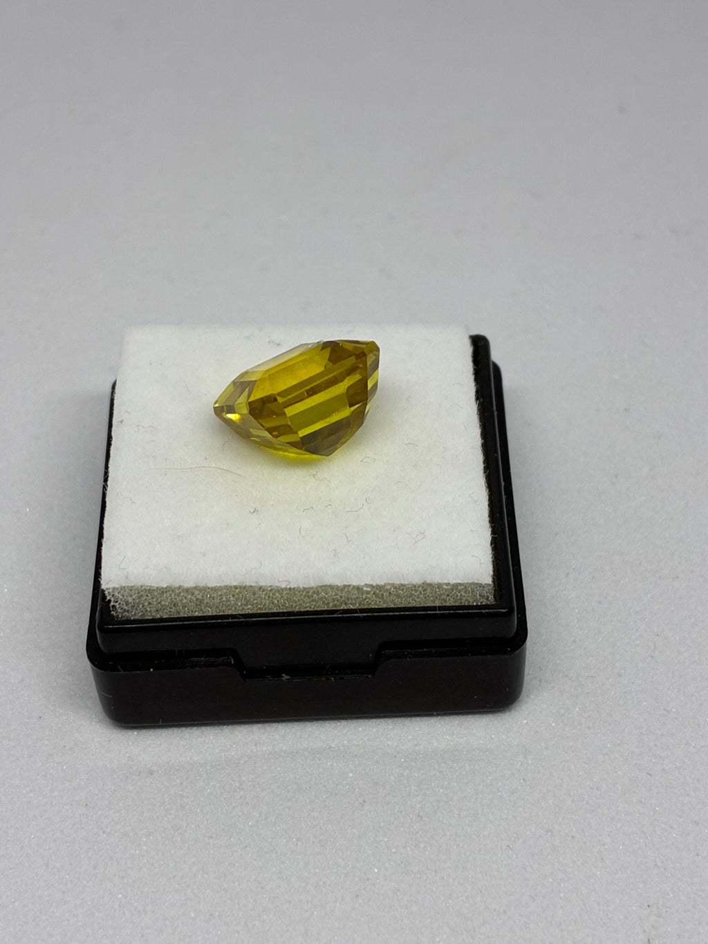 Radiant Cut Yellow Sapphire