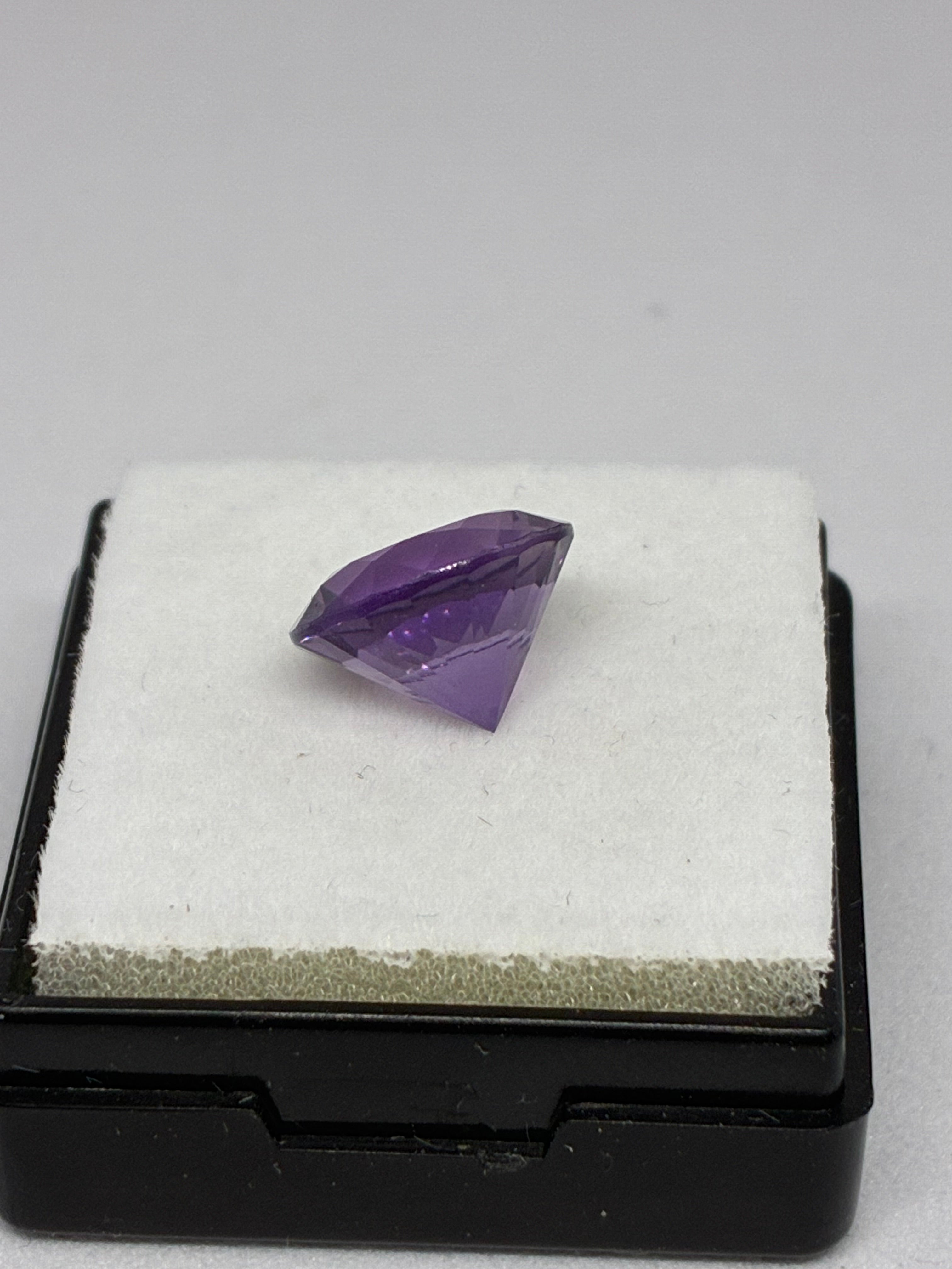 Round Cut Four Peaks Amethyst